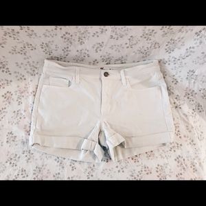 Perfect condition Vineyard Vine denim shorts